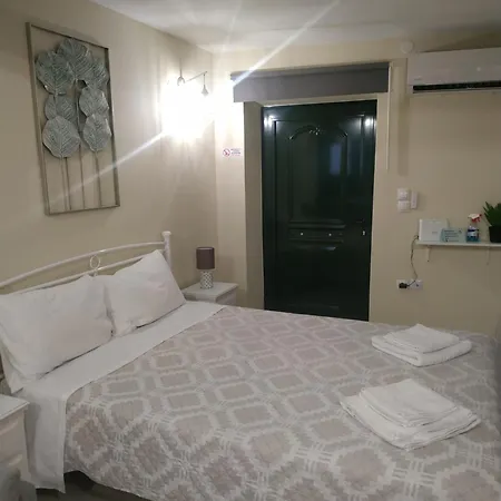 Gerry's Place Appartement *